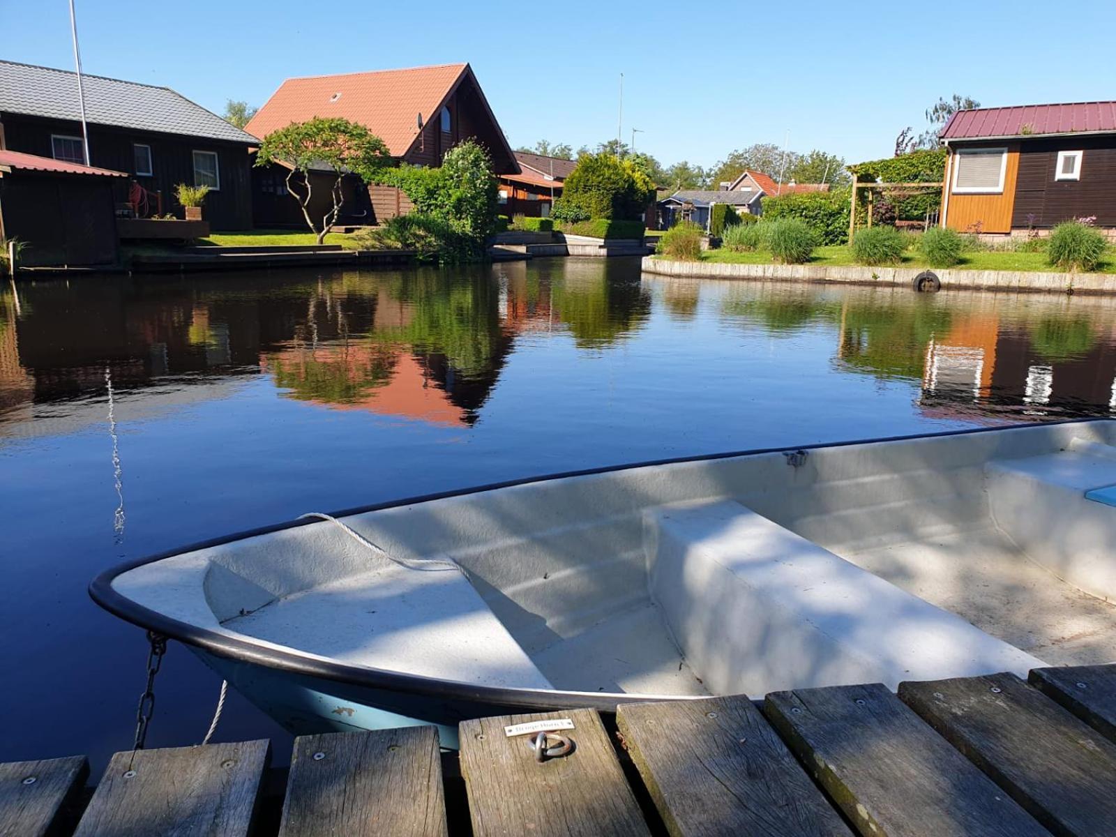 Ferienhaus Grosses Meer Mit Ruderboot Villa Sudbrookmerland Exterior photo